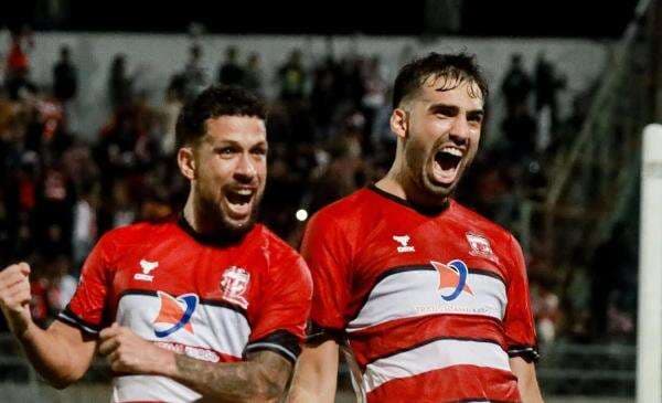 Hasil Babak Pertama Madura United vs Persija Jakarta di Liga 1 2024-2025: Laskar Sape Kerrab Memimpin 1-0 Hasil Babak Pertama Madura United vs Persija Jakarta di Liga 1 2024-2025: Laskar Sape Kerrab Memimpin 1-0