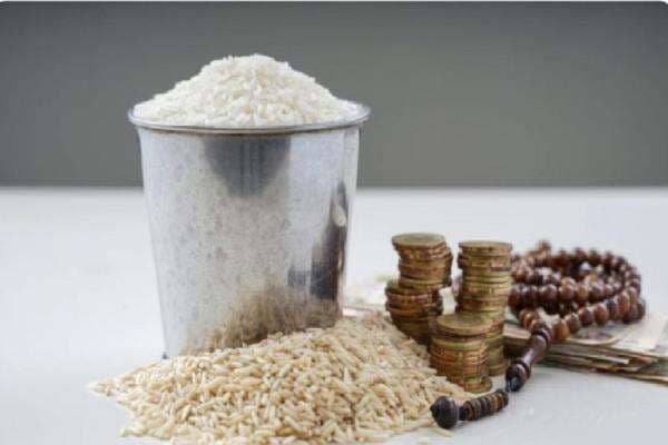 Mana yang Lebih Utama Bayar Zakat Fitrah dengan Beras, atau Uang? Mana yang Lebih Utama Bayar Zakat Fitrah dengan Beras, atau Uang?
