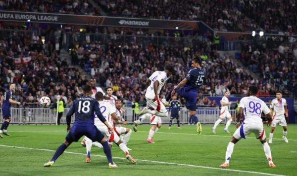 Hasil Lengkap Liga Europa Semalam: Man United Ditahan Lyon, Onana Biang Kerok Hasil Lengkap Liga Europa Semalam: Man United Ditahan Lyon, Onana Biang Kerok