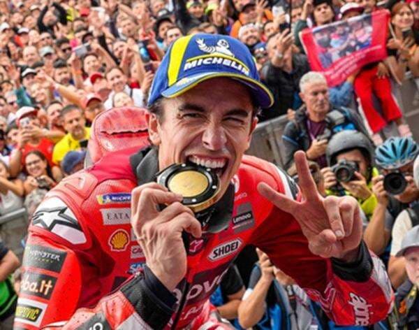 Marc Marquez Banjir Pujian, Davide Tardozzi: Dia Tahu yang Terpenting Juarai MotoGP 2025! Marc Marquez Banjir Pujian, Davide Tardozzi: Dia Tahu yang Terpenting Juarai MotoGP 2025!