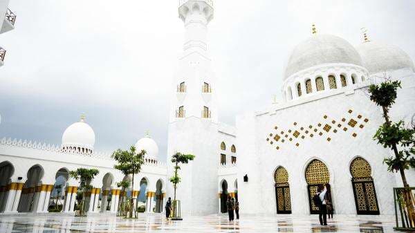 Awal Puasa Ramadhan 2025, Ini 4 Masjid Terbesar di Indonesia Awal Puasa Ramadhan 2025, Ini 4 Masjid Terbesar di Indonesia