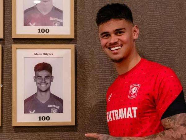 Mees Hilgers Makin Bersinar, Pengamat Sepakbola Belanda: Dia Sudah Berkembang Pesat Mees Hilgers Makin Bersinar, Pengamat Sepakbola Belanda: Dia Sudah Berkembang Pesat