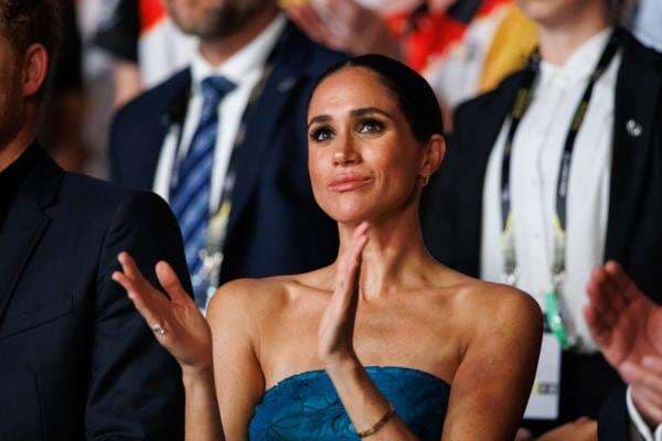 Meghan Markle Berulah Lagi, Tingkahnya Buat Keluarga Kerajaan Naik Pitam Meghan Markle Berulah Lagi, Tingkahnya Buat Keluarga Kerajaan Naik Pitam