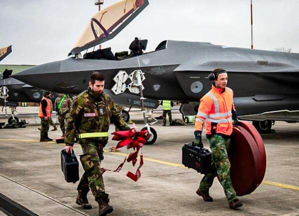 Mengapa NATO Akan Bangkut jika Tidak Beradaptasi dengan Cepat? Mengapa NATO Akan Bangkut jika Tidak Beradaptasi dengan Cepat?