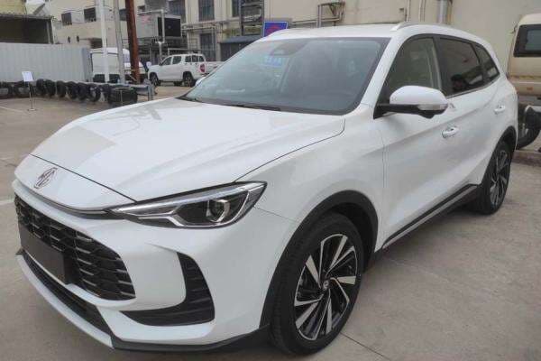 Menjajal MG ZS HEV, Menggabungkan Kenyamanan Berkendara dan Keiritan Bahan Bakar Menjajal MG ZS HEV, Menggabungkan Kenyamanan Berkendara dan Keiritan Bahan Bakar