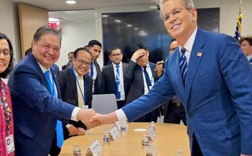 Bertemu Menkeu AS Bahas Tarif Impor Trump, Menko Airlangga: Dukung Perdagangan Fair Bertemu Menkeu AS Bahas Tarif Impor Trump, Menko Airlangga: Dukung Perdagangan Fair