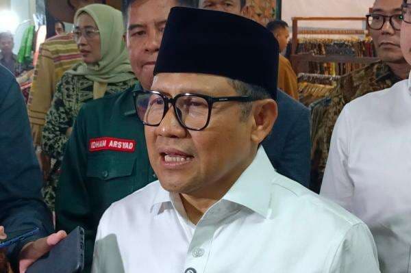 Penjelasan Cak Imin soal Prabowo Minta Menteri Rapatkan Barisan Penjelasan Cak Imin soal Prabowo Minta Menteri Rapatkan Barisan