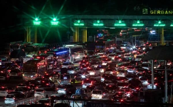 Jumlah Pemudik Turun Tanda Ekonomi Melemah? Ini Kata Menhub Jumlah Pemudik Turun Tanda Ekonomi Melemah? Ini Kata Menhub
