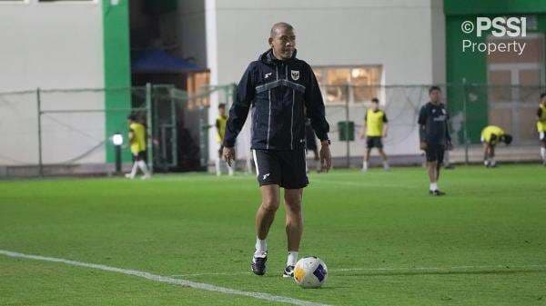 Nova Arianto Ingin Timnas Indonesia U-17 Bangkit, Segera Susun Road Map ke Piala Dunia U-17 2025 Nova Arianto Ingin Timnas Indonesia U-17 Bangkit, Segera Susun Road Map ke Piala Dunia U-17 2025