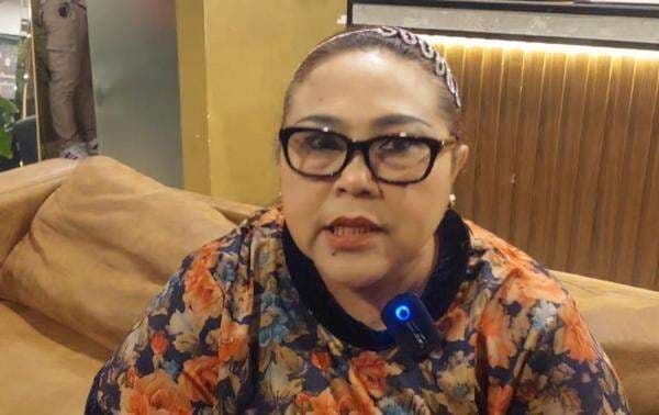 Pelawak Nunung Akui Penyakitnya Katarak hingga Kanker karena Pola Hidup Masa Muda Pelawak Nunung Akui Penyakitnya Katarak hingga Kanker karena Pola Hidup Masa Muda