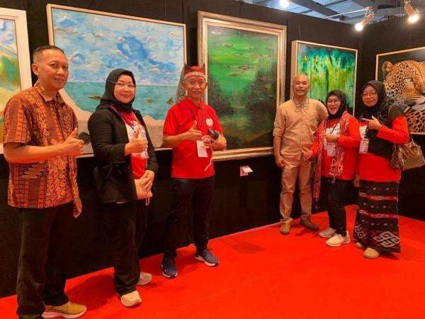 174 Lukisan Mejeng di Pameran Excitemenomics di Bekasi, Kolaborasi Pelukis Muda hingga Maestro 174 Lukisan Mejeng di Pameran Excitemenomics di Bekasi, Kolaborasi Pelukis Muda hingga Maestro