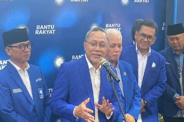 PAN Target 4 Besar di Pemilu 2029, Zulhas ke Pak Prabowo: Kalau Capres Silakan, Wapres Kita Bicarakan PAN Target 4 Besar di Pemilu 2029, Zulhas ke Pak Prabowo: Kalau Capres Silakan, Wapres Kita Bicarakan