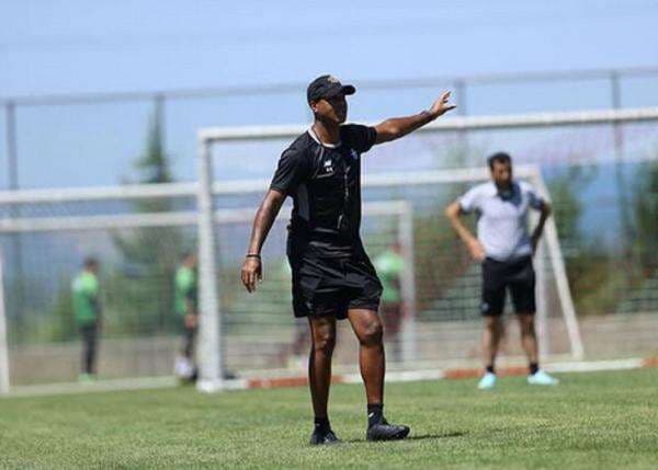 2 Pemain Timnas Indonesia yang Kirim Kode Tak Dipanggil Patrick Kluivert Lawan Australia dan Bahrain, Nomor 1 Bikin Kalimat Menyentuh! 2 Pemain Timnas Indonesia yang Kirim Kode Tak Dipanggil Patrick Kluivert Lawan Australia dan Bahrain, Nomor 1 Bikin Kalimat Menyentuh!