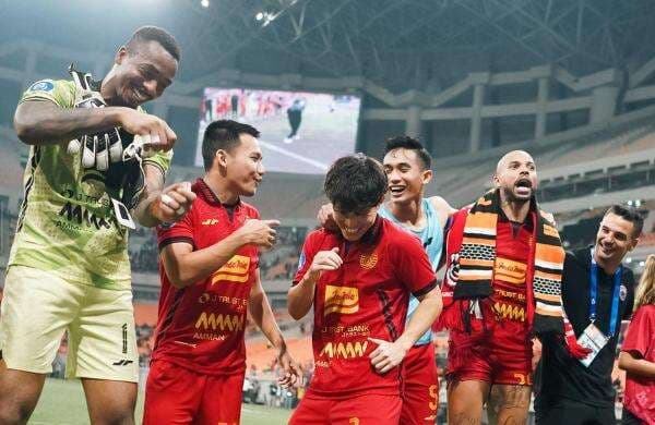 Carlos Pena Bicara Gawang Persija Jakarta yang Mudah Dibobol Lawan Carlos Pena Bicara Gawang Persija Jakarta yang Mudah Dibobol Lawan