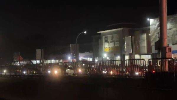 Pemudik Motor Padati Jalur Pantura Cirebon pada H-3 Lebaran 2025 Pemudik Motor Padati Jalur Pantura Cirebon pada H-3 Lebaran 2025