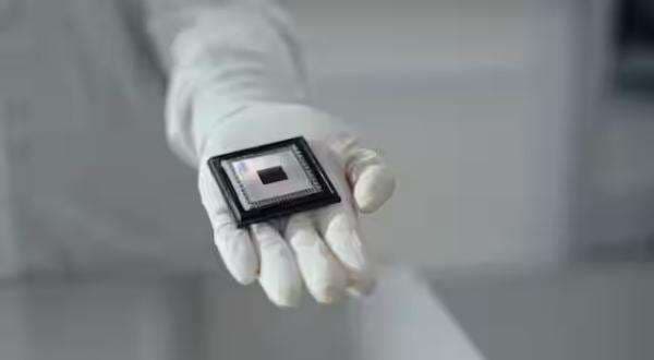Perang Dagang dengan AS, China Yakin Akan Jadi Penguasa Teknologi Chip Perang Dagang dengan AS, China Yakin Akan Jadi Penguasa Teknologi Chip