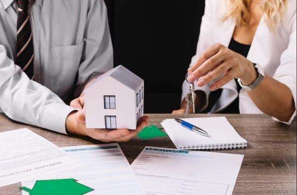 Perbandingan Harga Tanah per Meter di Surabaya dan Jakarta Perbandingan Harga Tanah per Meter di Surabaya dan Jakarta