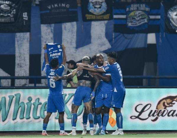 Syarat Persib Bandung Juara Liga 1 2024-2025 Lebih Cepat Usai Dewa United Kalah 1-2 dari Malut United Syarat Persib Bandung Juara Liga 1 2024-2025 Lebih Cepat Usai Dewa United Kalah 1-2 dari Malut United