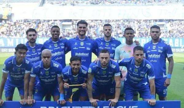 Jadwal Liga 1 Hari Ini: Big Match Persib Bandung Vs Bali United Jadwal Liga 1 Hari Ini: Big Match Persib Bandung Vs Bali United