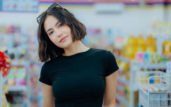 Pevita Pearce Ungkap Perubahan Hidup Setelah Menikah dengan Mirzan Meer Pevita Pearce Ungkap Perubahan Hidup Setelah Menikah dengan Mirzan Meer