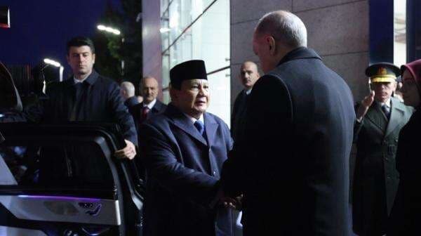 Prabowo-Erdogan Sepakat Hapus Hambatan Perdagangan Prabowo-Erdogan Sepakat Hapus Hambatan Perdagangan