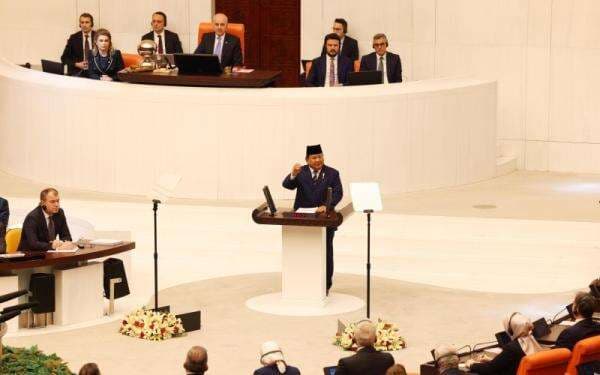 Kunjungi Turki, Prabowo Sebut Kemal Ataturk dan Sultan Mehmet Sebagai Idolanya Kunjungi Turki, Prabowo Sebut Kemal Ataturk dan Sultan Mehmet Sebagai Idolanya
