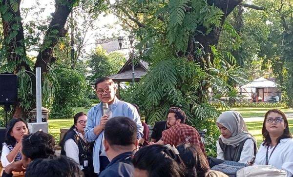 Pramono Anung Kaget Pelamar PPSU Membeludak Lebih dari 7.000 Orang Pramono Anung Kaget Pelamar PPSU Membeludak Lebih dari 7.000 Orang