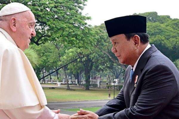 Paus Fransiskus Wafat, Presiden Prabowo Sampaikan Belasungkawa Mendalam Paus Fransiskus Wafat, Presiden Prabowo Sampaikan Belasungkawa Mendalam