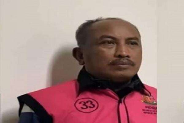 Profil Ali Muhtarom, Hakim Sidang Perkara Tom Lembong yang Jadi Tersangka Suap CPO Profil Ali Muhtarom, Hakim Sidang Perkara Tom Lembong yang Jadi Tersangka Suap CPO