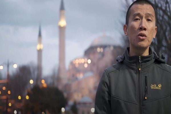 Profil dan Biodata Ustadz Felix Siauw Sosok Pendakwah, Penulis, dan Influencer Islam Profil dan Biodata Ustadz Felix Siauw Sosok Pendakwah, Penulis, dan Influencer Islam