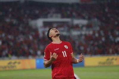 Kisah Wak Haji Ragnar Oratmangoen, Akui Tidak Nyaman di Timnas Indonesia hingga Ingin Balik ke Eropa Kisah Wak Haji Ragnar Oratmangoen, Akui Tidak Nyaman di Timnas Indonesia hingga Ingin Balik ke Eropa