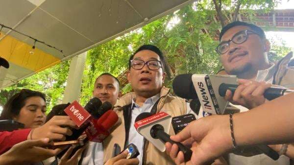 Ridwan Kamil Jawab Tantangan Lisa Mariana, Siap Lakukan Tes DNA Ridwan Kamil Jawab Tantangan Lisa Mariana, Siap Lakukan Tes DNA