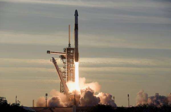 Roket SpaceX Meluncur Jemput 2 Astronot yang Sudah 9 Bulan Terjebak di Luar Angkasa Roket SpaceX Meluncur Jemput 2 Astronot yang Sudah 9 Bulan Terjebak di Luar Angkasa