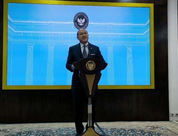 Realisasi Investasi Kuartal I Capai Rp465,2 Triliun, Rosan: Sesuai Target Realisasi Investasi Kuartal I Capai Rp465,2 Triliun, Rosan: Sesuai Target