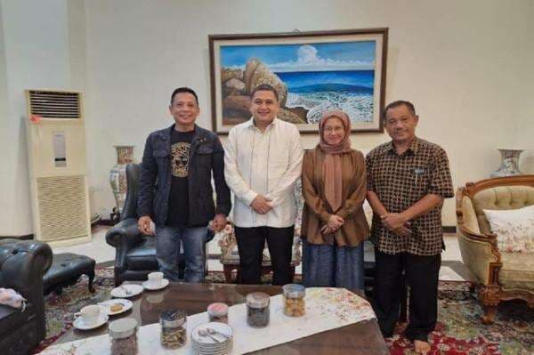 Sekjen Partai Perindo Silaturahmi ke Wali Kota Makassar, Dukung Pemerintahan Appi-Aliyah Sekjen Partai Perindo Silaturahmi ke Wali Kota Makassar, Dukung Pemerintahan Appi-Aliyah