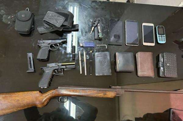 Seorang Pengacara Ditangkap usai Terlibat Kecelakaan di Senen Jakpus, Bawa Senpi Ilegal-Narkoba Seorang Pengacara Ditangkap usai Terlibat Kecelakaan di Senen Jakpus, Bawa Senpi Ilegal-Narkoba