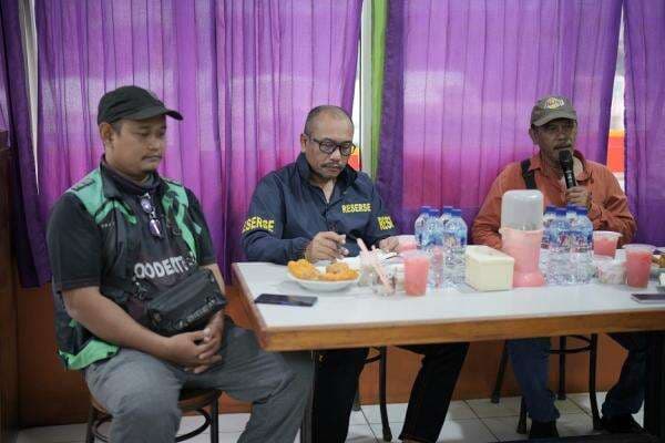 Serap Aspirasi Warga, Ditreskrimum Polda Metro Jaya Blusukan ke Slum Area Serap Aspirasi Warga, Ditreskrimum Polda Metro Jaya Blusukan ke Slum Area