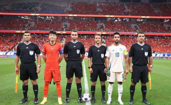 Live Dini Hari! Ini Jadwal Siaran Langsung Timnas Arab Saudi vs China di Kualifikasi Piala Dunia 2026 Live Dini Hari! Ini Jadwal Siaran Langsung Timnas Arab Saudi vs China di Kualifikasi Piala Dunia 2026
