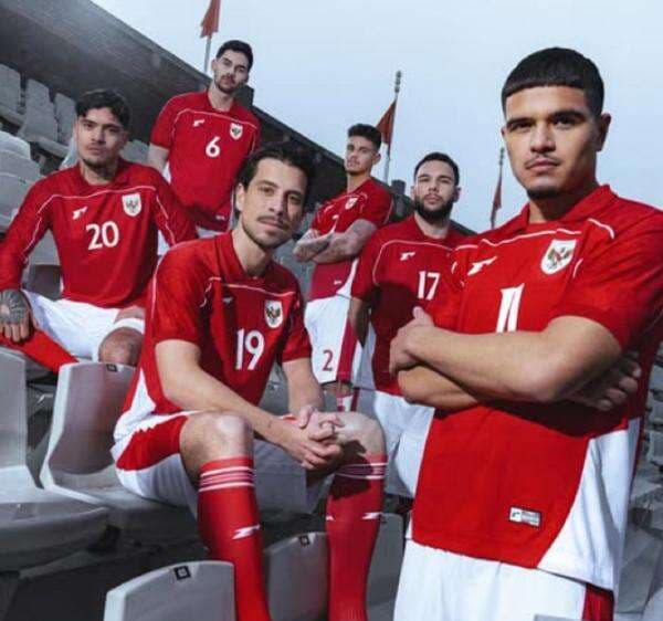 4 Negara yang Andalkan Pemain Naturalisasi di Kualifikasi Piala Dunia 2026, Nomor 1 Timnas Indonesia! 4 Negara yang Andalkan Pemain Naturalisasi di Kualifikasi Piala Dunia 2026, Nomor 1 Timnas Indonesia!