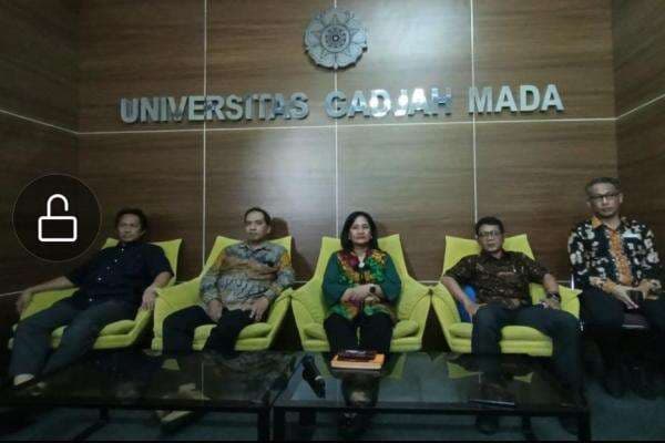 UGM Tegaskan Jokowi Kuliah di Fakultas Kehutanan, Lulus 1985 UGM Tegaskan Jokowi Kuliah di Fakultas Kehutanan, Lulus 1985