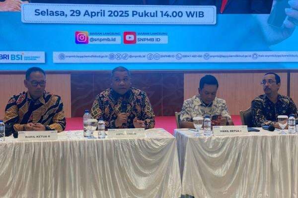 UTBK 2025 Diwarnai Kecurangan, Panitia Temukan 10 Joki Lintas Provinsi UTBK 2025 Diwarnai Kecurangan, Panitia Temukan 10 Joki Lintas Provinsi