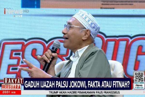 Wakil Ketua TPUA Ungkap Detik-detik Bertamu ke Rumah Jokowi di Solo Wakil Ketua TPUA Ungkap Detik-detik Bertamu ke Rumah Jokowi di Solo