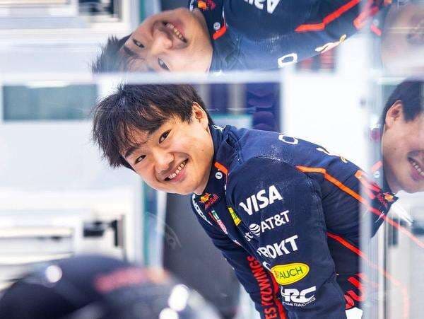 Gantikan Liam Lawson, Yuki Tsunoda Dijamin Tetap di Red Bull Racing Sepanjang F1 2025 Gantikan Liam Lawson, Yuki Tsunoda Dijamin Tetap di Red Bull Racing Sepanjang F1 2025